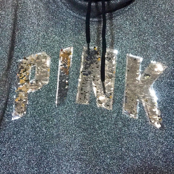 🌈 PINK VS Sweater 🌈 - Picture 2 of 7